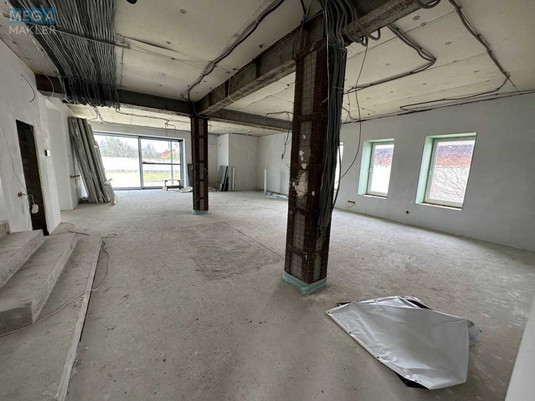 Продаж дома, 2&nbsp;поверху, 520&nbsp;кв.м, 4&nbsp;кімнати, ділянка 12&nbsp;соток, <a class="location-link" href="/yubilejnoe-pgt/" title="Недвижимость Ювілейне">Ювілейне</a>, Калиновая, 5 (изображение 5)