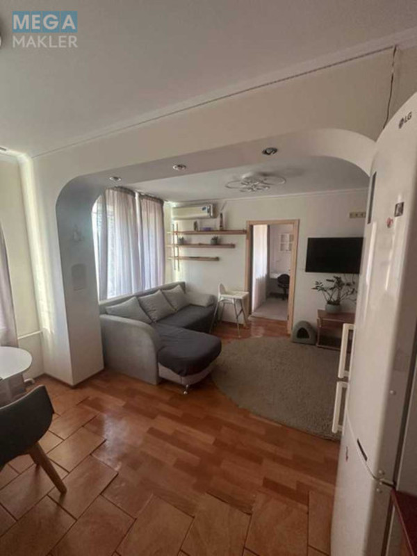 Продаж 2 кімнатної квартири (44/16/22), 9 пов. 9 пов. будинку, <a class="location-link" href="/dnepropetrovsk/" title="Недвижимость Дніпра">Дніпро</a>, <a class="location-link" href="/dnepropetrovsk/sosnovskij/" title="Недвижимость Сосновский район">Сосновский р-н</a>, Набережна Перемоги, 106 (изображение 3)