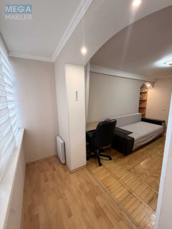 Оренда 3 кімнатної квартири, <a class="location-link" href="/kiev/" title="Недвижимость Київ">Київ</a>, <a class="location-link" href="/kiev/dneprovskij/" title="Недвижимость Дніпровський район">Дніпровський р-н</a>, Ивана Миколайчука ул., 3/1 (изображение 3)