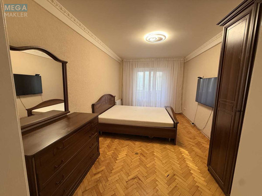 Оренда 3 кімнатної квартири, <a class="location-link" href="/kiev/" title="Недвижимость Київ">Київ</a>, <a class="location-link" href="/kiev/dneprovskij/" title="Недвижимость Дніпровський район">Дніпровський р-н</a>, Ивана Миколайчука ул., 3/1 (изображение 5)