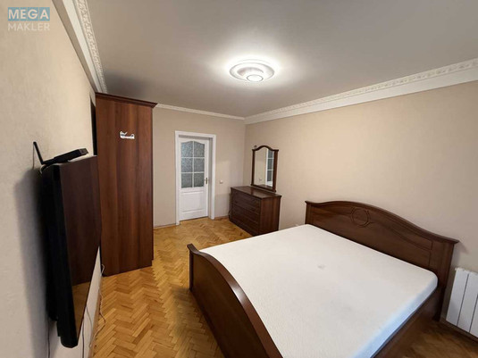 Оренда 3 кімнатної квартири, <a class="location-link" href="/kiev/" title="Недвижимость Київ">Київ</a>, <a class="location-link" href="/kiev/dneprovskij/" title="Недвижимость Дніпровський район">Дніпровський р-н</a>, Ивана Миколайчука ул., 3/1 (изображение 6)