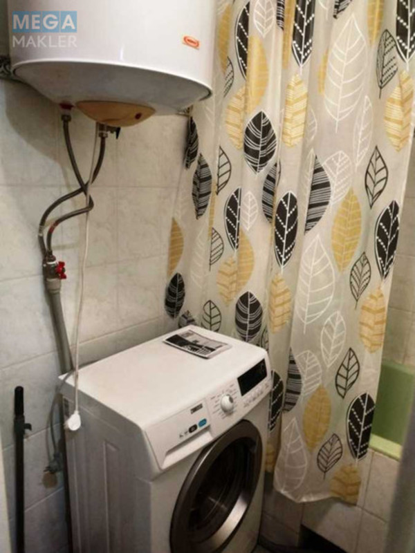 Оренда 1 кімнатної квартири, <a class="location-link" href="/kiev/" title="Недвижимость Київ">Київ</a>, <a class="location-link" href="/kiev/goloseevskij/" title="Недвижимость Голосіївський район">Голосіївський р-н</a>, Академіка Глушкова просп., 51 (изображение 9)