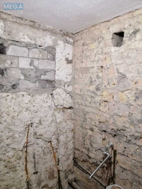 Продаж 3 кімнатної квартири (56/39/5), 2 пов. 5 пов. будинку, <a class="location-link" href="/kiev/" title="Недвижимость Київ">Київ</a>, <a class="location-link" href="/kiev/podolskij/" title="Недвижимость Подільський район">Подільський р-н</a>, Червонопільська вул., 16 (изображение 22)