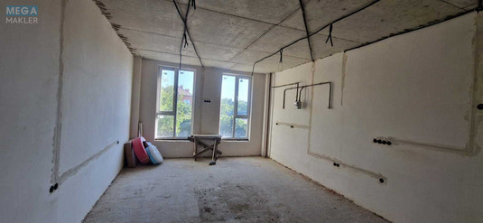 Новобудова, 4 поверхів, <a class="location-link" href="/odessa/" title="Недвижимость Одеса">Одеса</a>, <a class="location-link" href="/odessa/malinovskij/" title="Недвижимость Малиновський район">Малиновський р-н</a>, Малиновского, 129 (изображение 6)