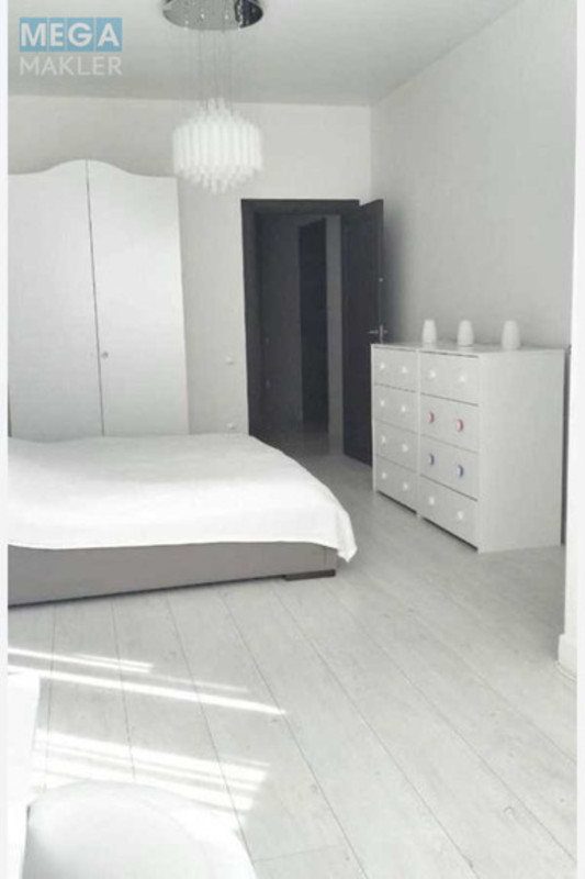 Оренда 3 кімнатної квартири, <a class="location-link" href="/kiev/" title="Недвижимость Київ">Київ</a>, <a class="location-link" href="/kiev/pecherskij/" title="Недвижимость Печерський район">Печерський р-н</a>, Лесі Українки бульв., 7б (изображение 8)