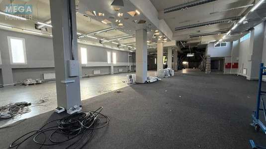 Оренда комерційної нерухомості, 1 800 кв.м, под магазин, <a class="location-link" href="/kiev/" title="Недвижимость Київ">Київ</a>, <a class="location-link" href="/kiev/obolonskij/" title="Недвижимость Оболонський район">Оболонський р-н</a>, Кирилівська вул., 160 (изображение 3)