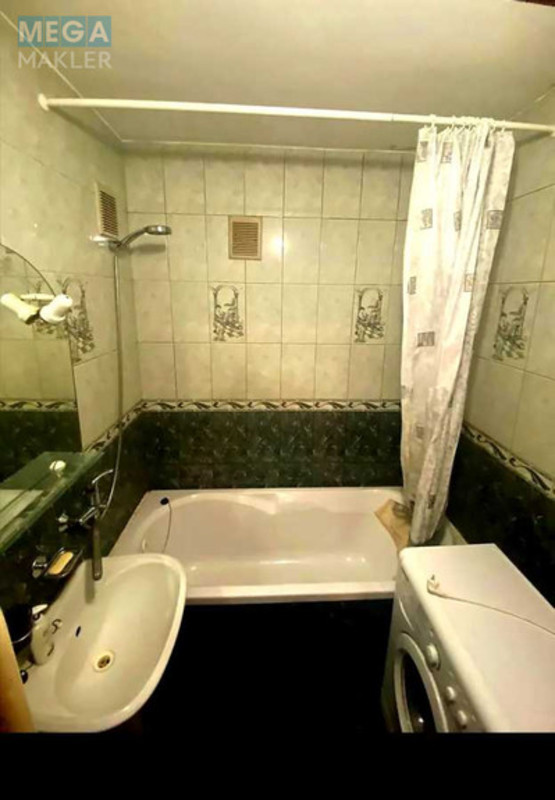 Оренда 2 кімнатної квартири, <a class="location-link" href="/kiev/" title="Недвижимость Київ">Київ</a>, <a class="location-link" href="/kiev/solomenskij/" title="Недвижимость Солом'янський район">Солом'янський р-н</a>, Нововокзальна вул., 21 (изображение 10)