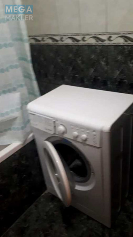 Оренда 2 кімнатної квартири, <a class="location-link" href="/kiev/" title="Недвижимость Київ">Київ</a>, <a class="location-link" href="/kiev/solomenskij/" title="Недвижимость Солом'янський район">Солом'янський р-н</a>, Нововокзальна вул., 21 (изображение 15)