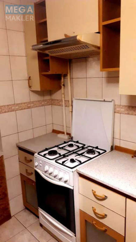 Оренда 2 кімнатної квартири, <a class="location-link" href="/kiev/" title="Недвижимость Київ">Київ</a>, <a class="location-link" href="/kiev/solomenskij/" title="Недвижимость Солом'янський район">Солом'янський р-н</a>, Нововокзальна вул., 21 (изображение 17)