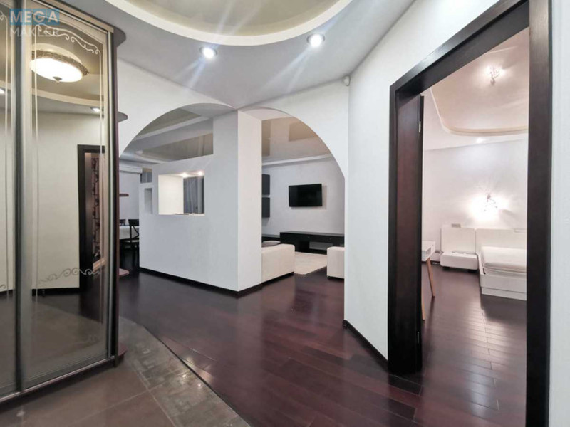 Оренда 2 кімнатної квартири, <a class="location-link" href="/kiev/" title="Недвижимость Київ">Київ</a>, <a class="location-link" href="/kiev/solomenskij/" title="Недвижимость Солом'янський район">Солом'янський р-н</a>, Дашавська вул., 25 (изображение 10)