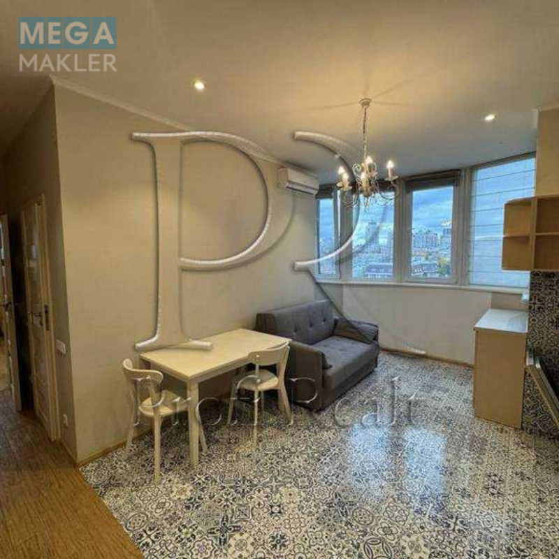 Продаж 1 кімнатної квартири (46/18/10), 15 пов. 32 пов. будинку, <a class="location-link" href="/kiev/" title="Недвижимость Київ">Київ</a>, <a class="location-link" href="/kiev/shevchenkovskij/" title="Недвижимость Шевченківський район">Шевченківський р-н</a>, Жилянська вулиця, 118 (изображение 4)