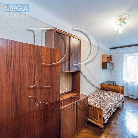 Продаж 3 кімнатної квартири (57/41/6), 5 пов. 5 пов. будинку, <a class="location-link" href="/kiev/" title="Недвижимость Київ">Київ</a>, <a class="location-link" href="/kiev/svyatoshinskij/" title="Недвижимость Святошинський район">Святошинський р-н</a>, Краснова Миколи вулиця, 8 (изображение 3)