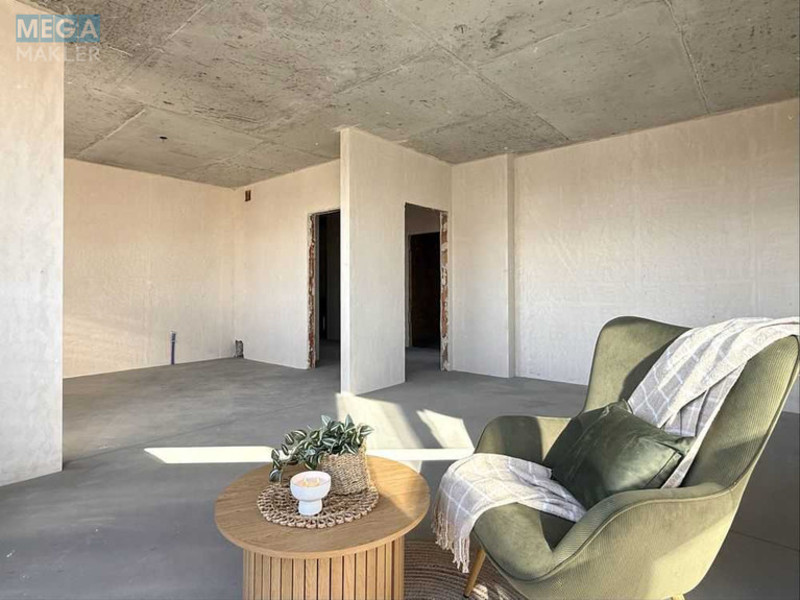 Продаж 2 кімнатної квартири (70/35/12,9), 15 пов. 22 пов. будинку, <a class="location-link" href="/kiev/" title="Недвижимость Київ">Київ</a>, <a class="location-link" href="/kiev/solomenskij/" title="Недвижимость Солом'янський район">Солом'янський р-н</a>, Кудряшова вул., 8б (изображение 2)