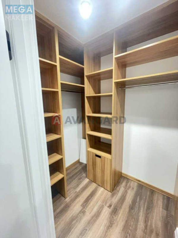 Продаж 2 кімнатної квартири (78/45/20), 8 пов. 23 пов. будинку, <a class="location-link" href="/kiev/" title="Недвижимость Київ">Київ</a>, <a class="location-link" href="/kiev/goloseevskij/" title="Недвижимость Голосіївський район">Голосіївський р-н</a>, Михайла Максимовича вул., 32б (изображение 9)