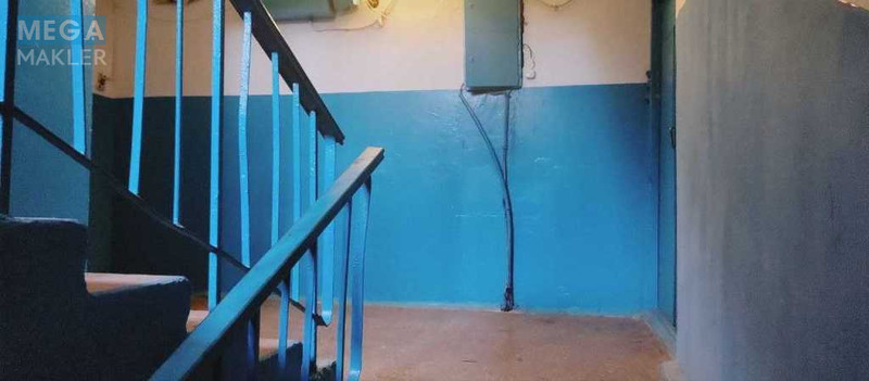 Продаж 2 кімнатної квартири (51/27/7), 3 пов. 9 пов. будинку, <a class="location-link" href="/kiev/" title="Недвижимость Київ">Київ</a>, <a class="location-link" href="/kiev/svyatoshinskij/" title="Недвижимость Святошинський район">Святошинський р-н</a>, Зодчих ул., 30 (изображение 2)