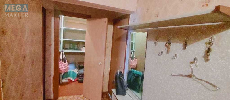 Продаж 2 кімнатної квартири (51/27/7), 3 пов. 9 пов. будинку, <a class="location-link" href="/kiev/" title="Недвижимость Київ">Київ</a>, <a class="location-link" href="/kiev/svyatoshinskij/" title="Недвижимость Святошинський район">Святошинський р-н</a>, Зодчих ул., 30 (изображение 16)