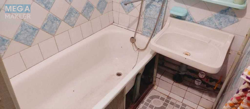 Продаж 2 кімнатної квартири (51/27/7), 3 пов. 9 пов. будинку, <a class="location-link" href="/kiev/" title="Недвижимость Київ">Київ</a>, <a class="location-link" href="/kiev/svyatoshinskij/" title="Недвижимость Святошинський район">Святошинський р-н</a>, Зодчих ул., 30 (изображение 18)