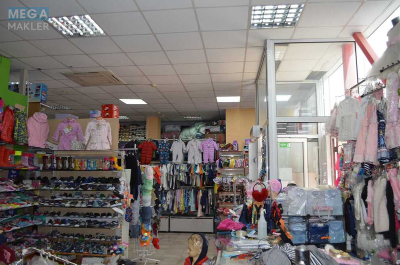 Оренда комерційної нерухомості, 127&nbsp;кв.м, под магазин, <a class="location-link" href="/kiev/" title="Недвижимость Київ">Київ</a>, <a class="location-link" href="/kiev/dneprovskij/" title="Недвижимость Дніпровський район">Дніпровський р-н</a>, Андрея Малышко ул., 5 (изображение 14)