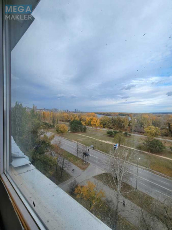 Продаж 1 кімнатної квартири (40/?/9), 9 пов. 9 пов. будинку, <a class="location-link" href="/dnepropetrovsk/" title="Недвижимость Дніпра">Дніпро</a>, Набережная победы, 118 (изображение 11)