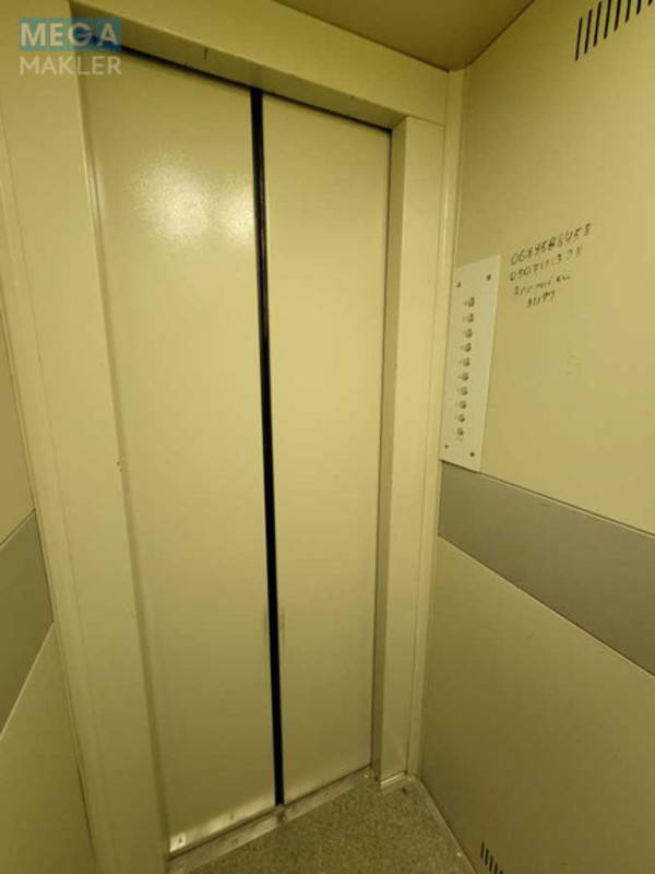 Продаж 1 кімнатної квартири (40/?/9), 9 пов. 9 пов. будинку, <a class="location-link" href="/dnepropetrovsk/" title="Недвижимость Дніпра">Дніпро</a>, Набережная победы, 118 (изображение 20)