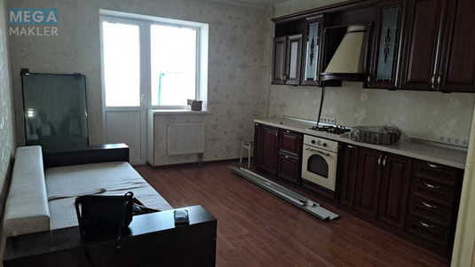 Продаж 2 кімнатної квартири (77/35/17), 9 пов. 9 пов. будинку, <a class="location-link" href="/glevaha/" title="Недвижимость Глеваха">Глеваха</a>, Вокзальна, 53 (изображение 2)