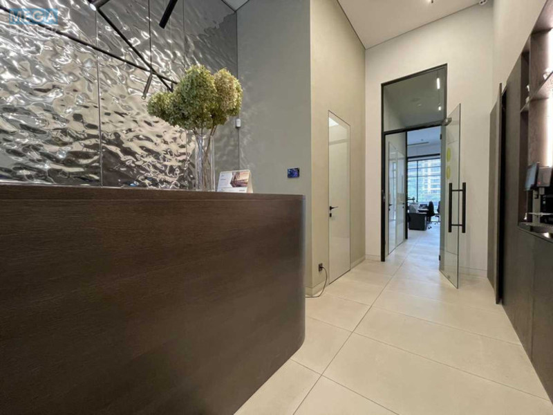 Продаж комерційної нерухомості, 268&nbsp;кв.м, под магазин, <a class="location-link" href="/kiev/" title="Недвижимость Київ">Київ</a>, <a class="location-link" href="/kiev/goloseevskij/" title="Недвижимость Голосіївський район">Голосіївський р-н</a>, Михайла Максимовича вул., 28 (изображение 3)