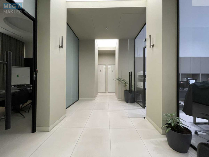 Продаж комерційної нерухомості, 268&nbsp;кв.м, под магазин, <a class="location-link" href="/kiev/" title="Недвижимость Київ">Київ</a>, <a class="location-link" href="/kiev/goloseevskij/" title="Недвижимость Голосіївський район">Голосіївський р-н</a>, Михайла Максимовича вул., 28 (изображение 14)