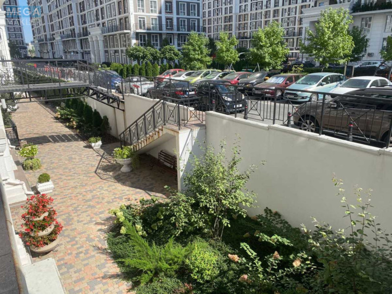 Продаж комерційної нерухомості, 268&nbsp;кв.м, под магазин, <a class="location-link" href="/kiev/" title="Недвижимость Київ">Київ</a>, <a class="location-link" href="/kiev/goloseevskij/" title="Недвижимость Голосіївський район">Голосіївський р-н</a>, Михайла Максимовича вул., 28 (изображение 19)