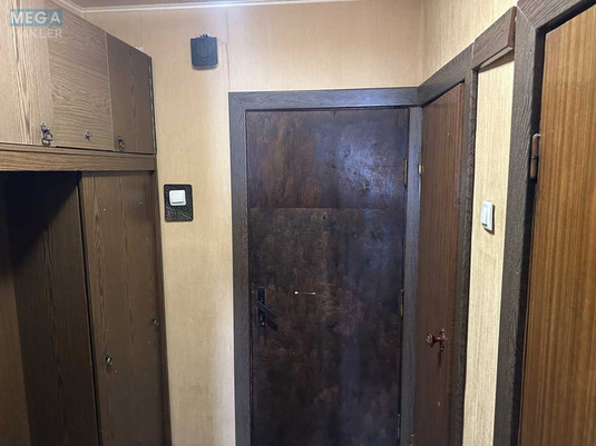 Продаж 1 кімнатної квартири (38/19/7), 6 пов. 9 пов. будинку, <a class="location-link" href="/kiev/" title="Недвижимость Київ">Київ</a>, <a class="location-link" href="/kiev/pecherskij/" title="Недвижимость Печерський район">Печерський р-н</a>, Кловський узвіз, 20 (изображение 18)