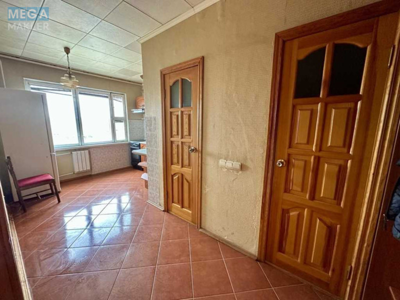 Оренда 2 кімнатної квартири, <a class="location-link" href="/kiev/" title="Недвижимость Київ">Київ</a>, <a class="location-link" href="/kiev/podolskij/" title="Недвижимость Подільський район">Подільський р-н</a>, Свободы просп., 24 (изображение 3)