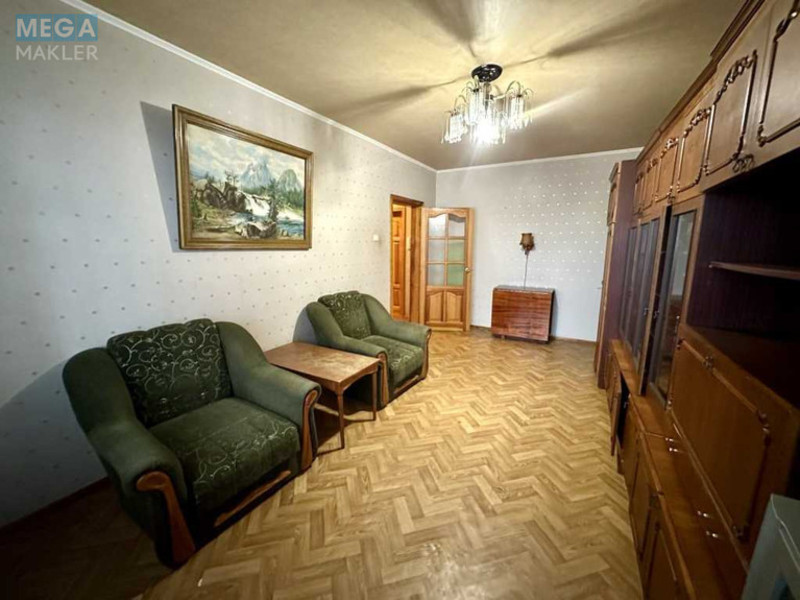 Оренда 2 кімнатної квартири, <a class="location-link" href="/kiev/" title="Недвижимость Київ">Київ</a>, <a class="location-link" href="/kiev/podolskij/" title="Недвижимость Подільський район">Подільський р-н</a>, Свободы просп., 24 (изображение 6)