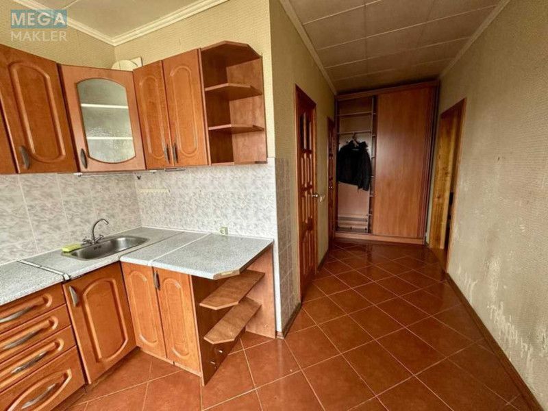 Оренда 2 кімнатної квартири, <a class="location-link" href="/kiev/" title="Недвижимость Київ">Київ</a>, <a class="location-link" href="/kiev/podolskij/" title="Недвижимость Подільський район">Подільський р-н</a>, Свободы просп., 24 (изображение 7)