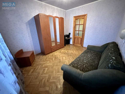 Оренда 2 кімнатної квартири, <a class="location-link" href="/kiev/" title="Недвижимость Київ">Київ</a>, <a class="location-link" href="/kiev/podolskij/" title="Недвижимость Подільський район">Подільський р-н</a>, Свободы просп., 24 (изображение 13)