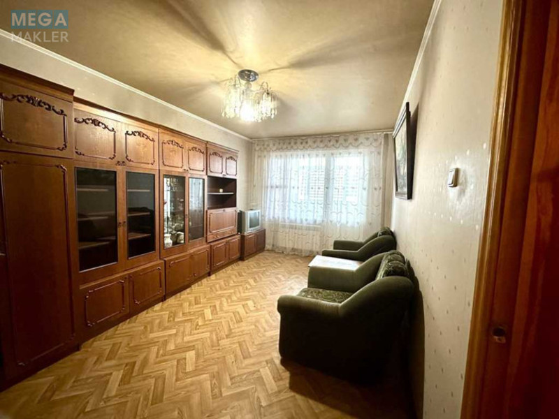 Оренда 2 кімнатної квартири, <a class="location-link" href="/kiev/" title="Недвижимость Київ">Київ</a>, <a class="location-link" href="/kiev/podolskij/" title="Недвижимость Подільський район">Подільський р-н</a>, Свободы просп., 24 (изображение 19)