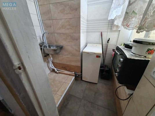 Оренда кімнати (підселення), <a class="location-link" href="/odessa/" title="Недвижимость Одеса">Одеса</a>, <a class="location-link" href="/odessa/primorskij/" title="Недвижимость Приморський район">Приморський р-н</a>, Пантелеймоновская, 101 (изображение 4)