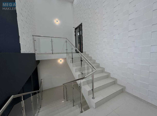 Оренда комерційної нерухомості, 250&nbsp;кв.м, под магазин, <a class="location-link" href="/kiev/" title="Недвижимость Київ">Київ</a>, <a class="location-link" href="/kiev/darnickij/" title="Недвижимость Дарницький район">Дарницький р-н</a>, Миколи Бажана просп., 17 (изображение 11)