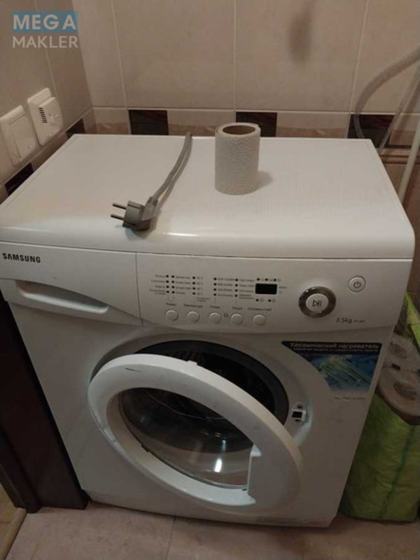 Оренда 1 кімнатної квартири, <a class="location-link" href="/kiev/" title="Недвижимость Київ">Київ</a>, <a class="location-link" href="/kiev/obolonskij/" title="Недвижимость Оболонський район">Оболонський р-н</a>, Макеевская ул., 8 (изображение 8)