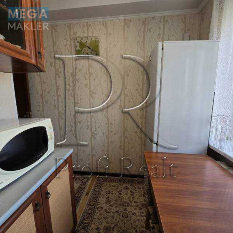 Продаж 1 кімнатної квартири (32/17/5), 7 пов. 9 пов. будинку, <a class="location-link" href="/kiev/" title="Недвижимость Київ">Київ</a>, <a class="location-link" href="/kiev/solomenskij/" title="Недвижимость Солом'янський район">Солом'янський р-н</a>, Преображенська вулиця, 16 (изображение 7)