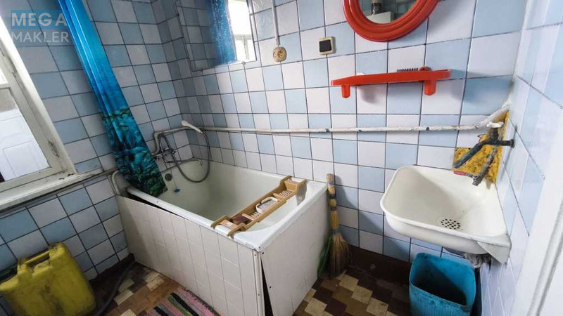 Продаж дома, 1&nbsp; поверх, 73&nbsp;кв.м, 3&nbsp;кімнати, ділянка 5&nbsp;соток, <a class="location-link" href="/dnepropetrovsk/" title="Недвижимость Дніпра">Дніпро</a>, Привольный (изображение 10)