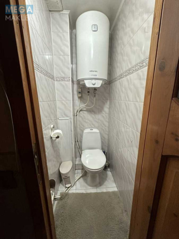 Продаж 3 кімнатної квартири (72/65/7), 6 пов. 9 пов. будинку, <a class="location-link" href="/chernovtsi/" title="Недвижимость Чернівці">Чернівці</a>, <a class="location-link" href="/chernovtsi/shevchenkovskij/" title="Недвижимость Шевченківський район">Шевченківський р-н</a>, проспект Незалежності, 108 (изображение 4)