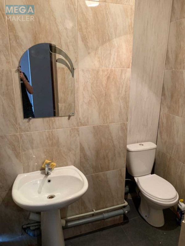 Оренда комерційної нерухомості, 85 кв.м, под офис, <a class="location-link" href="/kiev/" title="Недвижимость Київ">Київ</a>, <a class="location-link" href="/kiev/dneprovskij/" title="Недвижимость Дніпровський район">Дніпровський р-н</a>, Соборності просп., 30 (изображение 5)