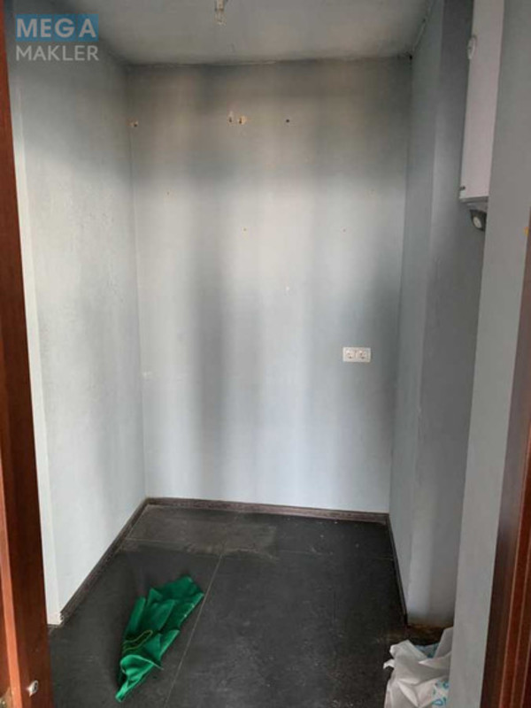 Оренда комерційної нерухомості, 85 кв.м, под офис, <a class="location-link" href="/kiev/" title="Недвижимость Київ">Київ</a>, <a class="location-link" href="/kiev/dneprovskij/" title="Недвижимость Дніпровський район">Дніпровський р-н</a>, Соборності просп., 30 (изображение 7)