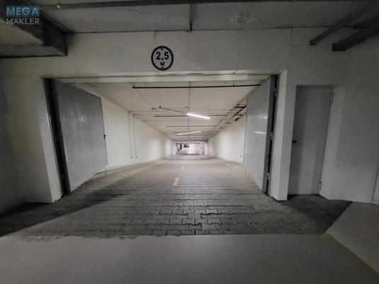 Оренда 2 кімнатної квартири, <a class="location-link" href="/kiev/" title="Недвижимость Київ">Київ</a>, <a class="location-link" href="/kiev/pecherskij/" title="Недвижимость Печерський район">Печерський р-н</a>, Саперне Поле вул., 5А (изображение 25)