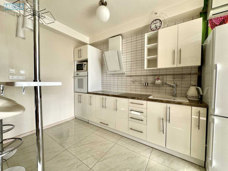 Оренда 1 кімнатної квартири, <a class="location-link" href="/kiev/" title="Недвижимость Київ">Київ</a>, <a class="location-link" href="/kiev/svyatoshinskij/" title="Недвижимость Святошинський район">Святошинський р-н</a>, Львівська вул., 26а (изображение 5)