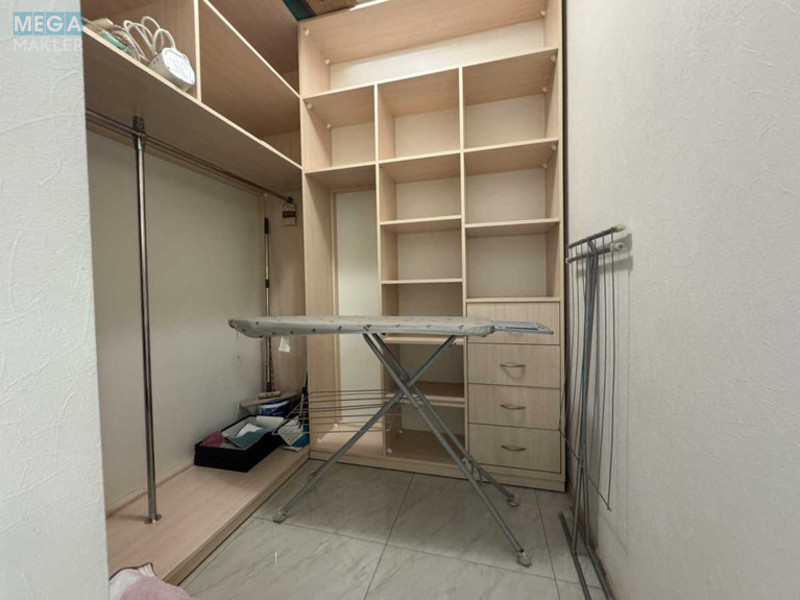 Оренда 1 кімнатної квартири, <a class="location-link" href="/kiev/" title="Недвижимость Київ">Київ</a>, <a class="location-link" href="/kiev/svyatoshinskij/" title="Недвижимость Святошинський район">Святошинський р-н</a>, Львівська вул., 26а (изображение 12)