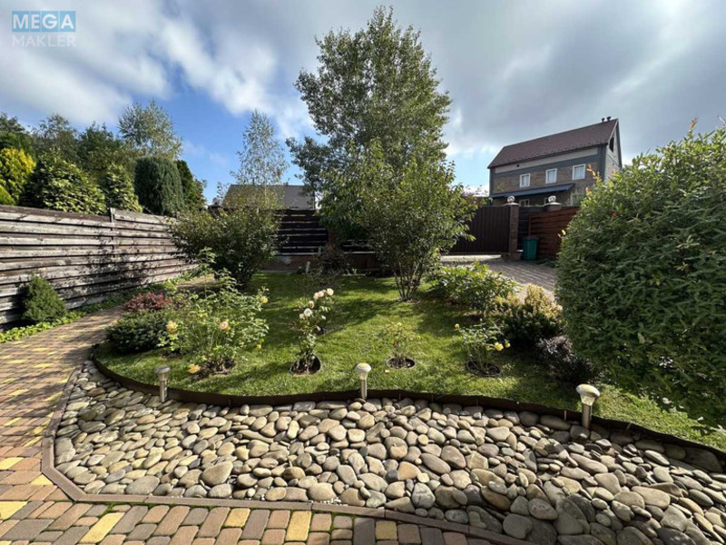 Продаж дома, 3 поверху, 198 кв.м, 4 кімнати, ділянка 5 соток, <a class="location-link" href="/yurevka-selo-kv/" title="Недвижимость Юрівка">Юрівка</a>, Горохівська (Ватутіна), 56 (изображение 24)