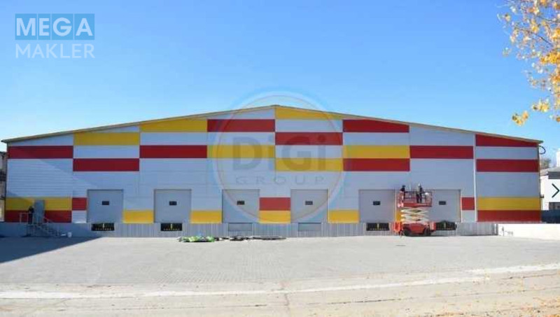 Оренда комерційної нерухомості, 4 900 кв.м, под склад, <a class="location-link" href="/kiev/" title="Недвижимость Київ">Київ</a>, <a class="location-link" href="/kiev/solomenskij/" title="Недвижимость Солом'янський район">Солом'янський р-н</a>, Народного Ополчения ул. (изображение 8)