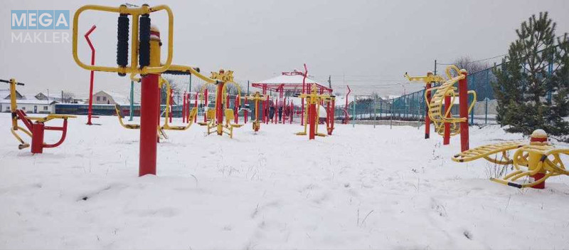 Продаж дома, 2 поверху, 250 кв.м, 5 кімнат, ділянка 5 соток, <a class="location-link" href="/gorenichi/" title="Недвижимость Гореничі">Гореничі</a>, Ленина (изображение 10)