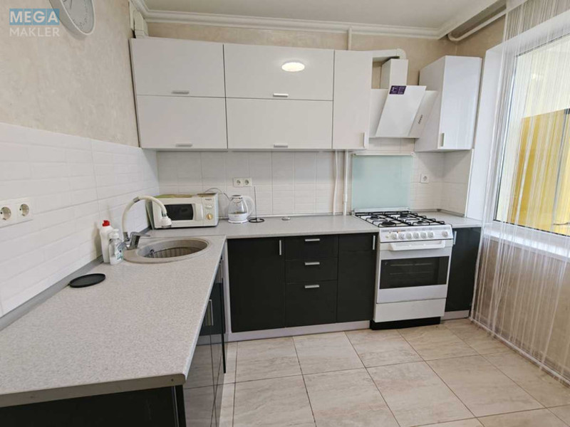 Оренда 1 кімнатної квартири, <a class="location-link" href="/kiev/" title="Недвижимость Київ">Київ</a>, <a class="location-link" href="/kiev/obolonskij/" title="Недвижимость Оболонський район">Оболонський р-н</a>, Оболонський просп., 18Г (изображение 16)