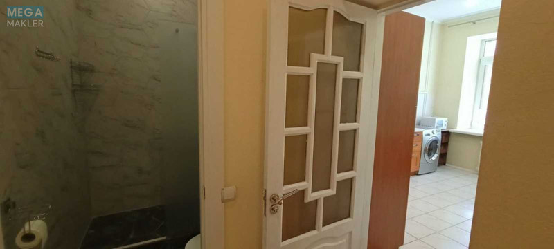 Продаж 2 кімнатної квартири (51/28/14), 3 пов. 4 пов. будинку, <a class="location-link" href="/kiev/" title="Недвижимость Київ">Київ</a>, <a class="location-link" href="/kiev/shevchenkovskij/" title="Недвижимость Шевченківський район">Шевченківський р-н</a>, Тургенєвська вул., 35а (изображение 19)